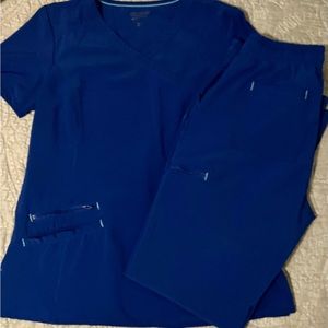 Scrub Star ⭐️ Small Blue scrubs 💙